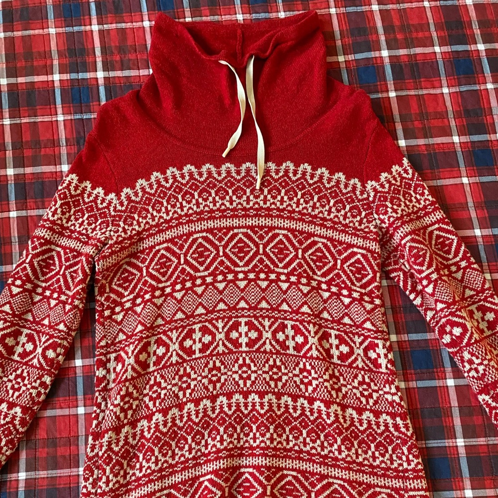Eddie Bauer Sweater